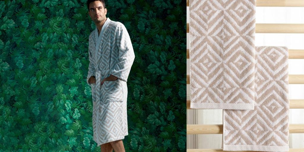 Bathrobe